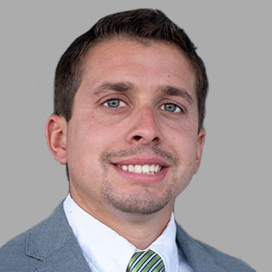 Daniel Thompson Headshot